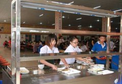我们劳动,我们光荣——走进四川新华勤工助学学生